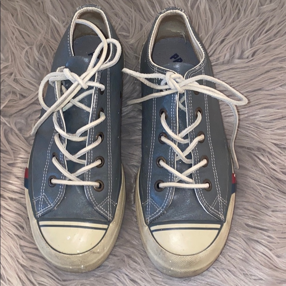 Pro keds- gray leather sneaker in good condition